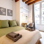 4 Guests Flat Palais Royal 1