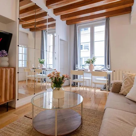 Appartamento 4 Guests Flat Palais Royal 1 Parigi