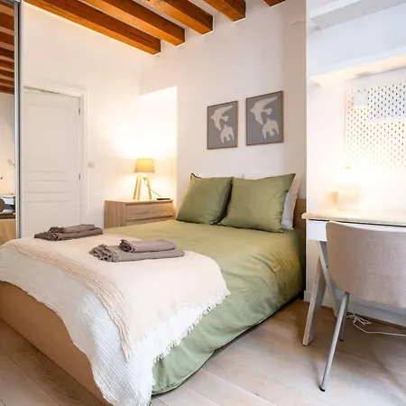 4 Guests Flat Palais Royal 1 Appartamento